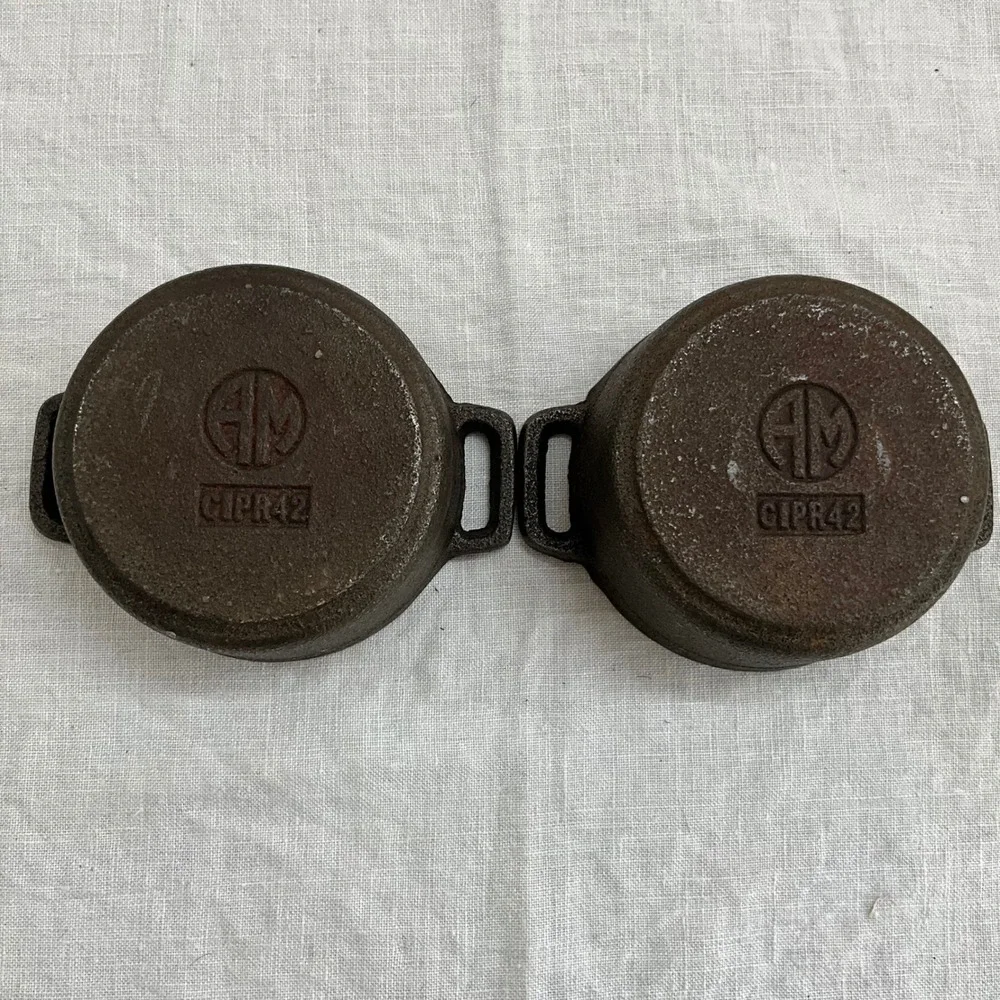 American Metalcraft CIPR42 Cast Iron Mini Round Server Ramekin Set of 2 4.25in
